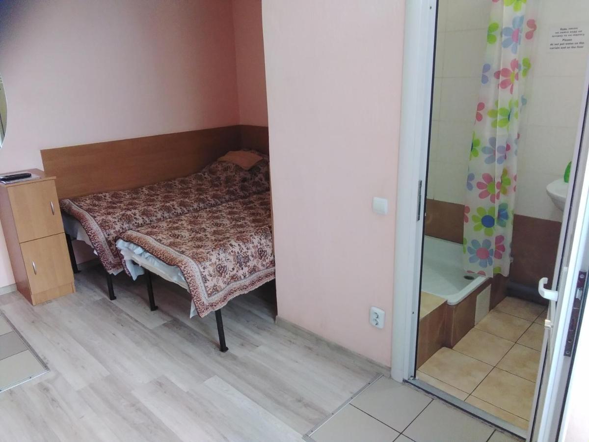 Mini-Hotel Ivano-Frankivsk Extérieur photo